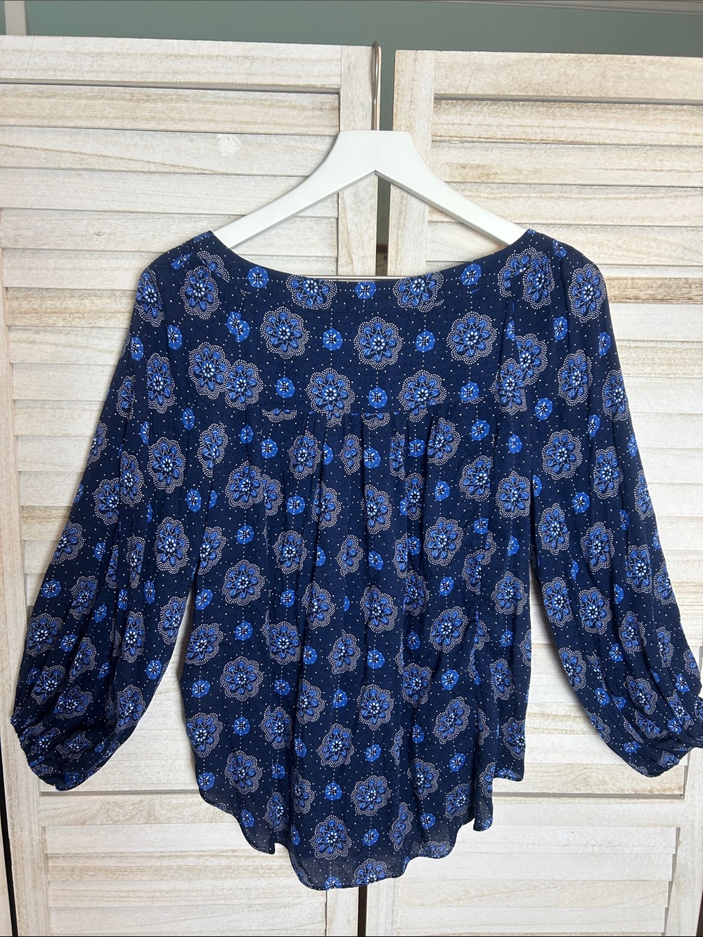 NWT Anthropologie Maeve Peasant Style Blouse. Size 4 - Picture 9 of 11